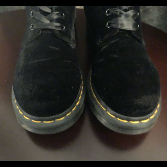 Dr. Marten’s 1460 Pascal Velvet Boot - Picture 8 of 8